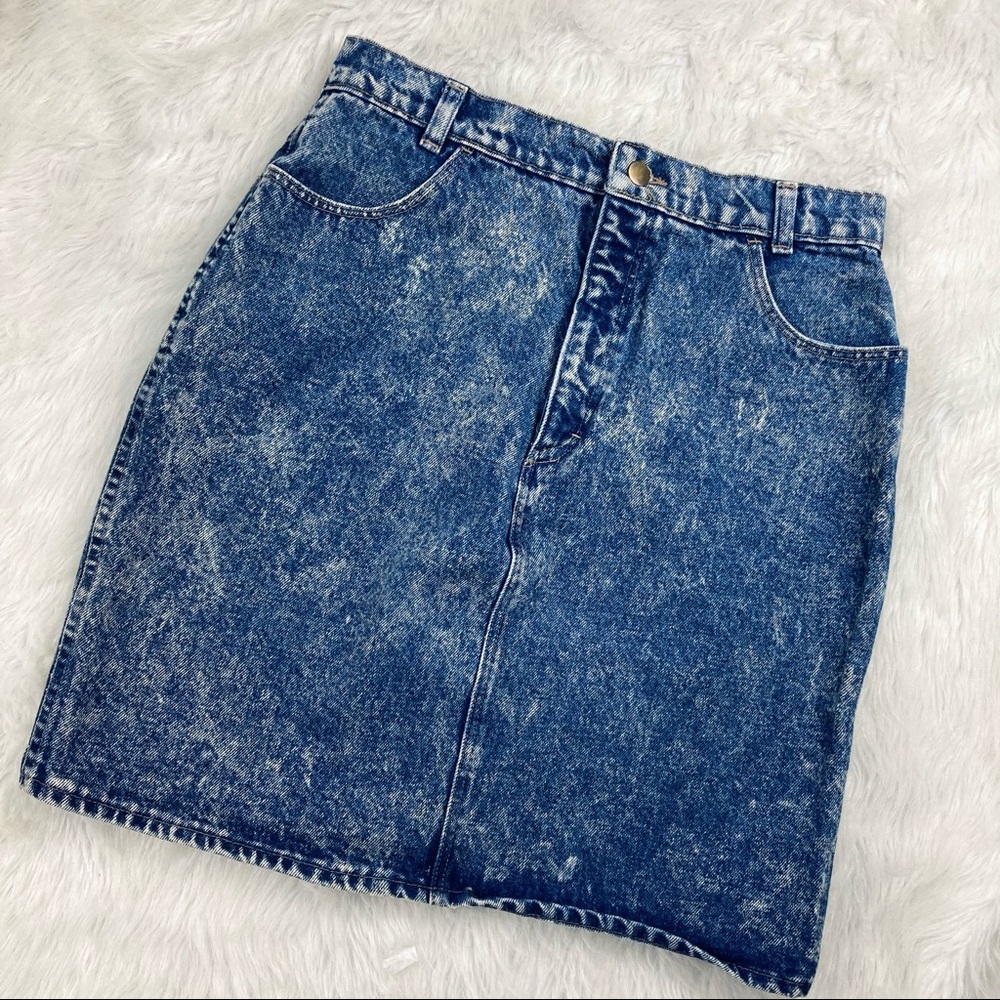 80’s Vintage Acid Wash Denim Mini Skirt
